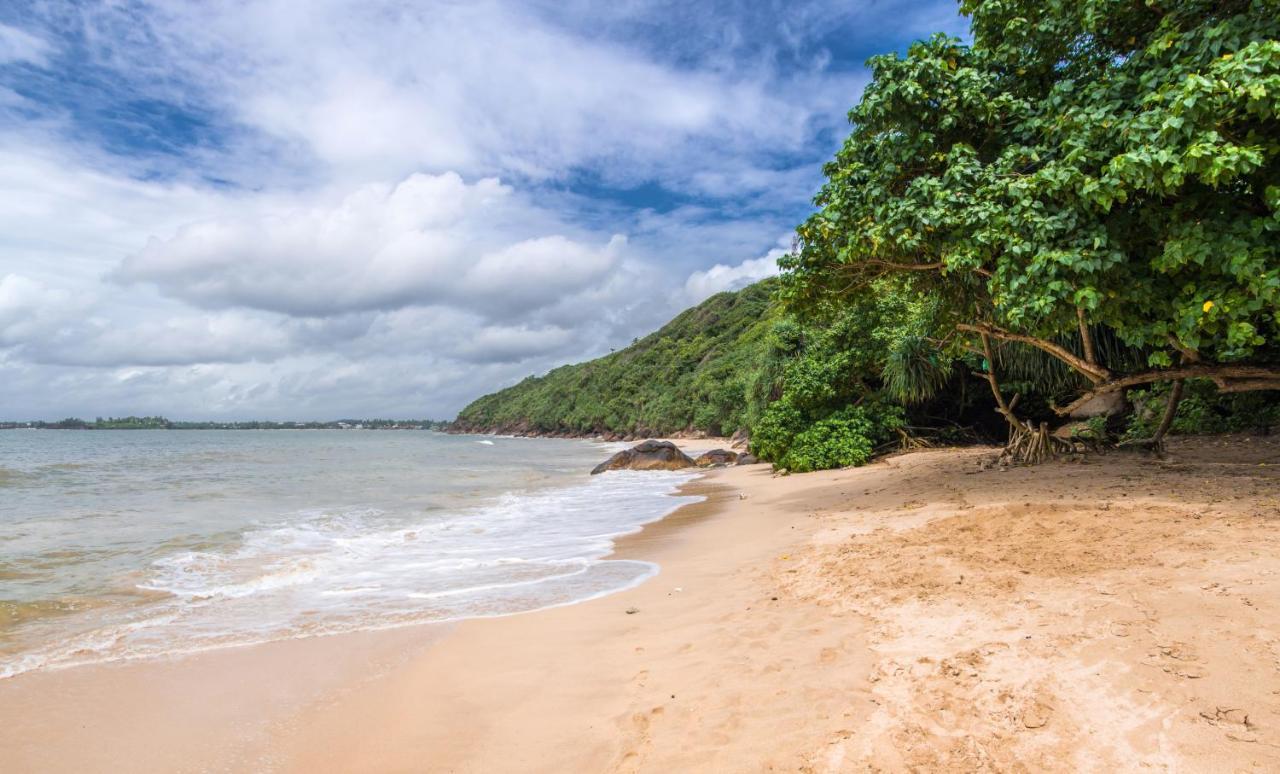Blue Beach Galle Εξωτερικό φωτογραφία